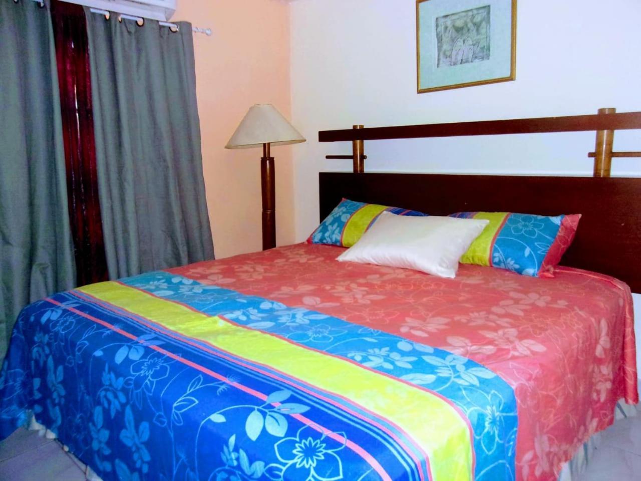 Central Oaklands Kingston Apt Экстерьер фото